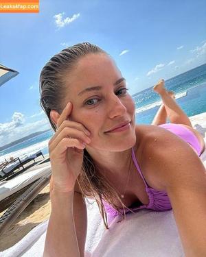 iJustine photo #0022