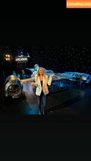 iJustine photo #0040