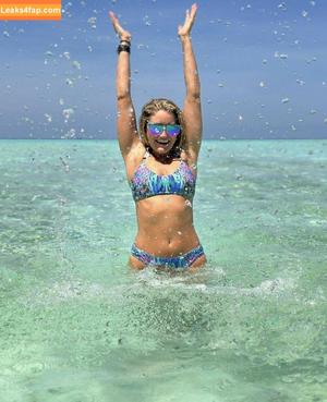 iJustine photo #0064