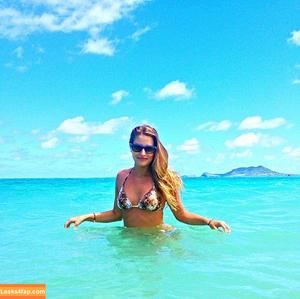 iJustine photo #0189