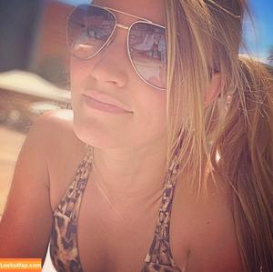 iJustine photo #0197