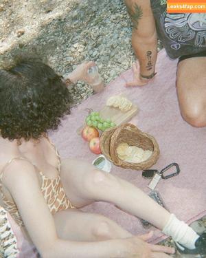 Ilana Glazer photo #0083