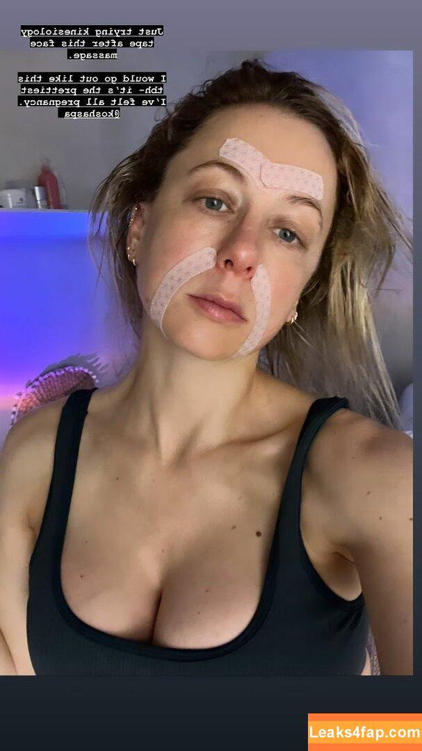 Iliza Shlesinger / ilizas leaked photo photo #0049