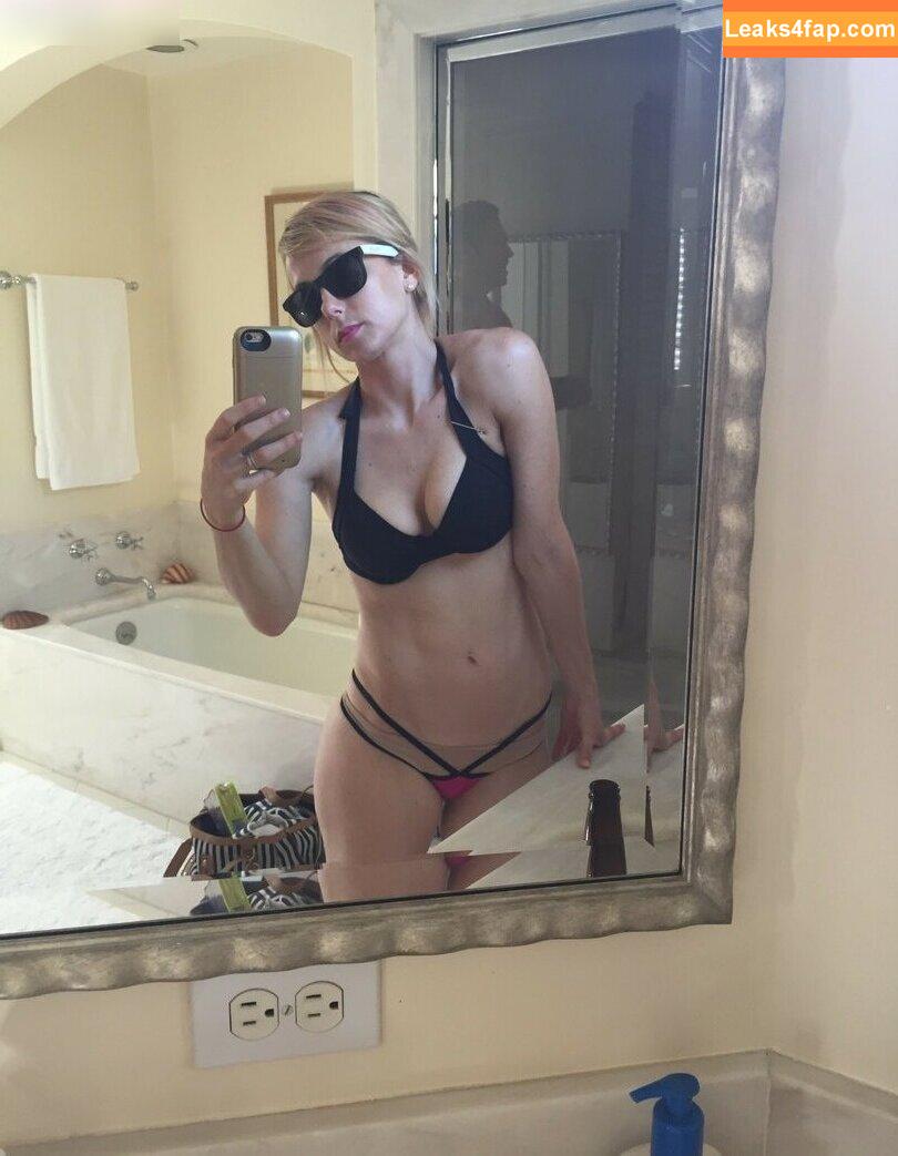 Iliza Shlesinger / ilizas leaked photo photo #0091