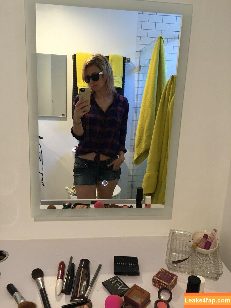 Iliza Shlesinger / ilizas leaked photo photo #0112