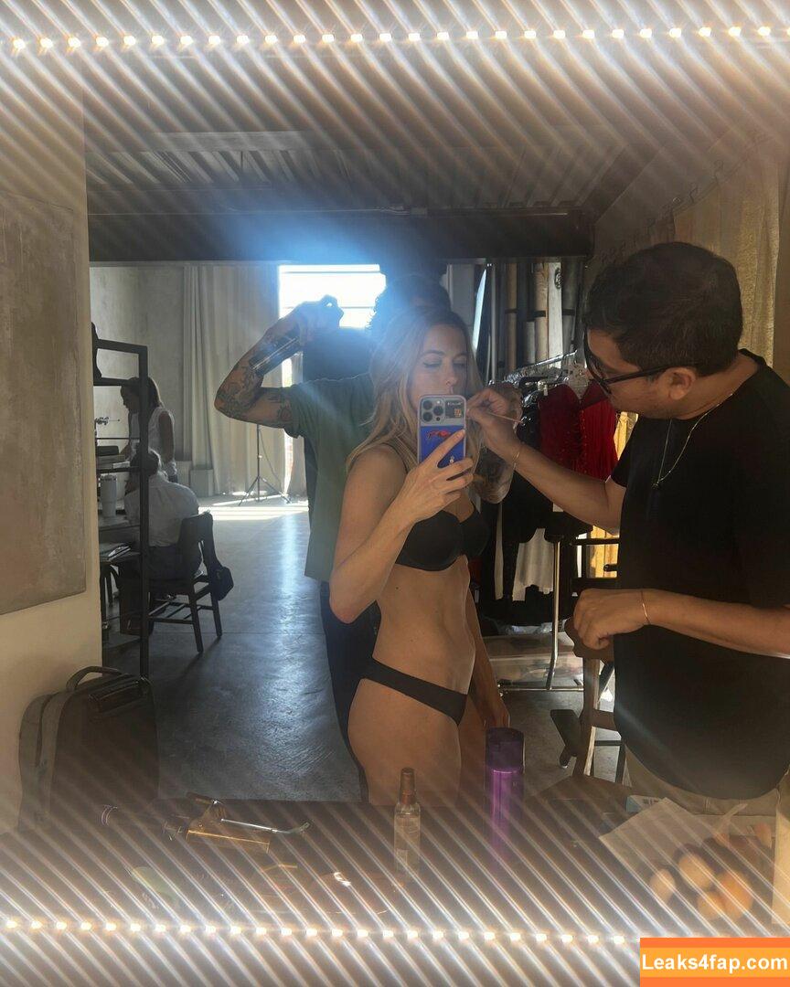 Iliza Shlesinger / ilizas leaked photo photo #0139