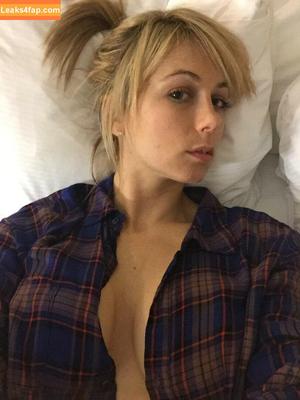 Iliza Shlesinger photo #0068