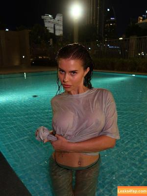 Ilona Korinets photo #0334