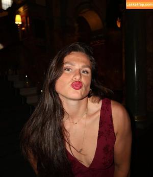 Ilona Maher photo #0107