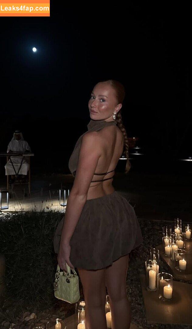 Ilonaaln /  leaked photo photo #0385