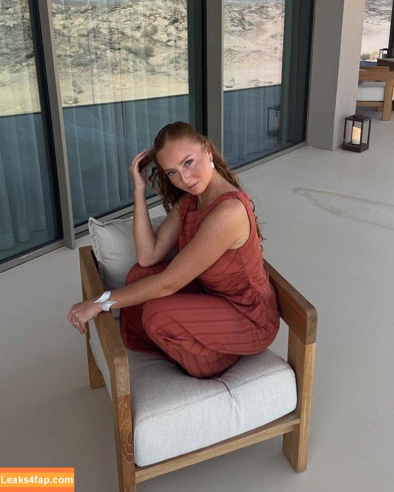 Ilonaaln /  leaked photo photo #0386