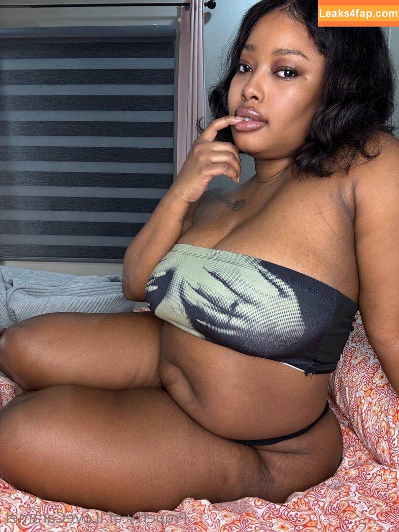 ilovecaramel /  leaked photo photo #0749