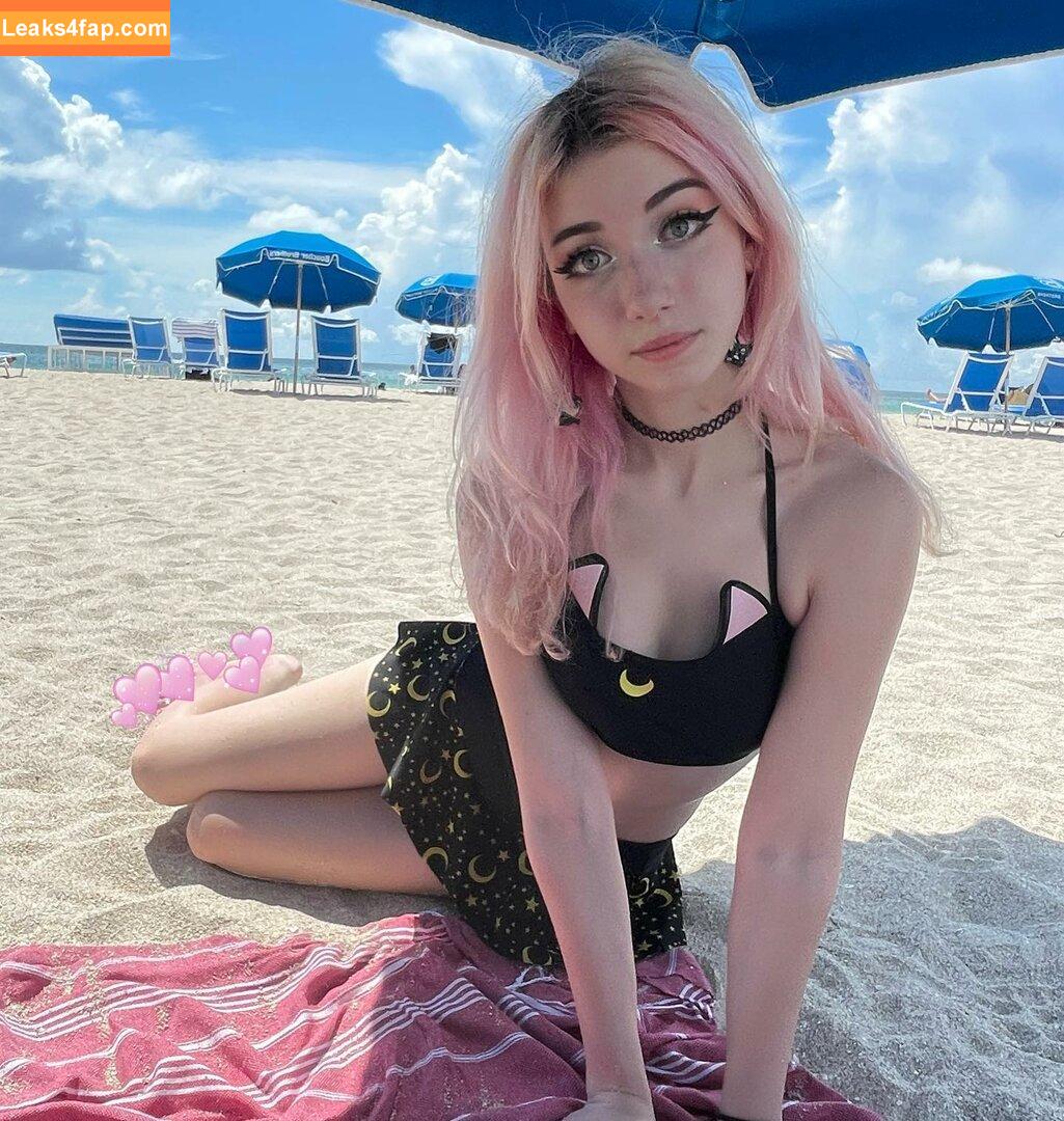 Iluvmeww / iluvmey leaked photo photo #0022