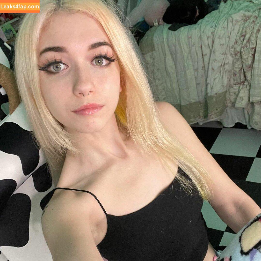 Iluvmeww /  leaked photo photo #0032