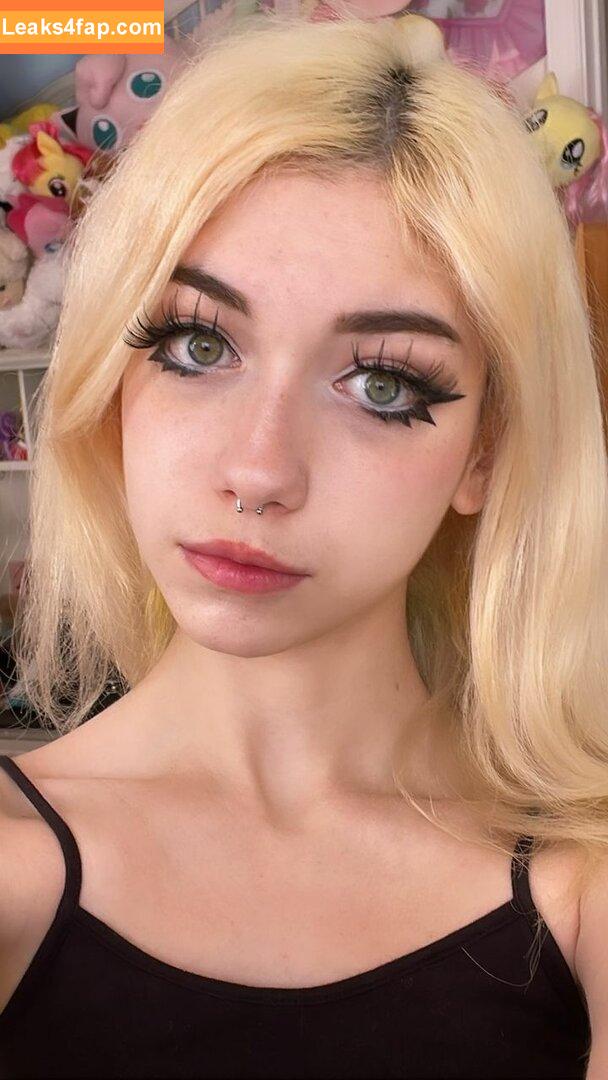 Iluvmeww /  leaked photo photo #0035