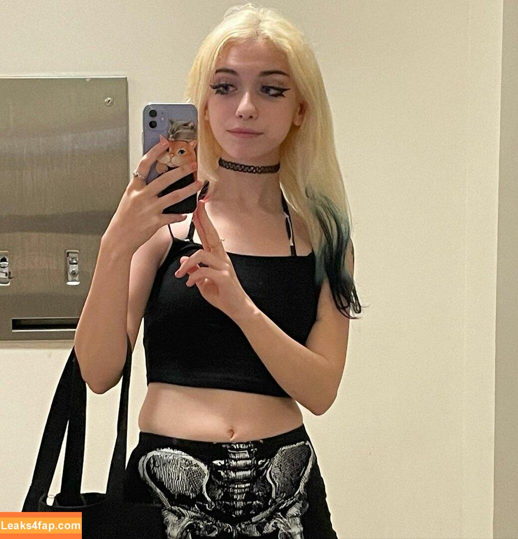 Iluvmeww /  leaked photo photo #0045