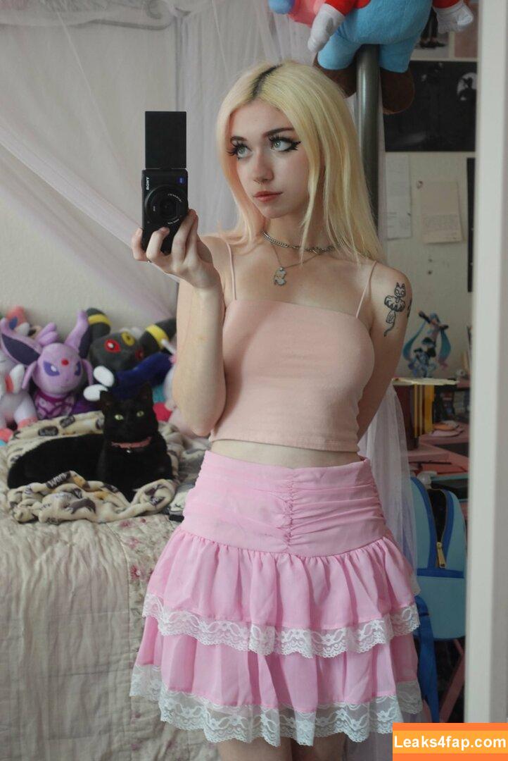 Iluvmeww /  leaked photo photo #0072