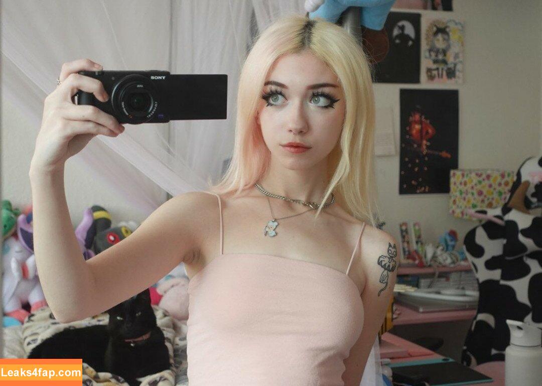 Iluvmeww /  leaked photo photo #0073