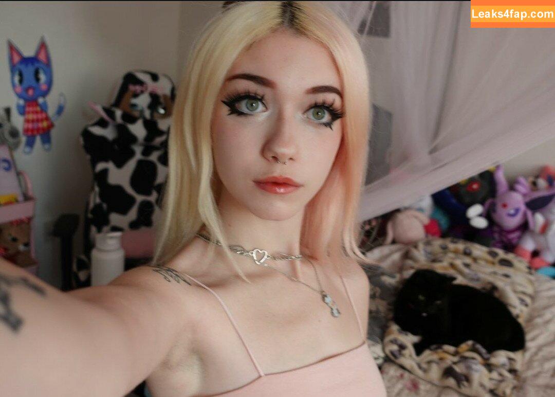 Iluvmeww /  leaked photo photo #0075