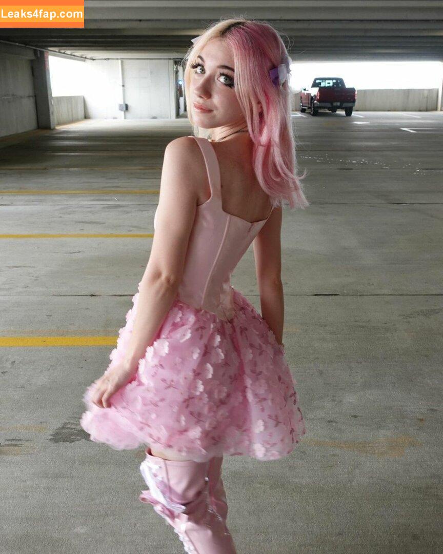 Iluvmeww /  leaked photo photo #0098