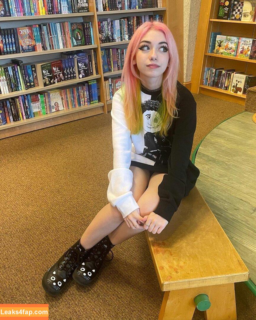 Iluvmeww /  leaked photo photo #0202