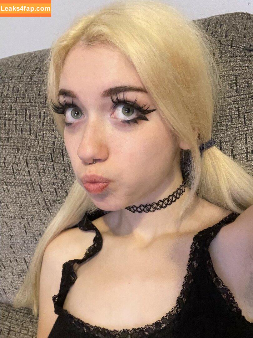 Iluvmeww / iluvmey leaked photo photo #0418