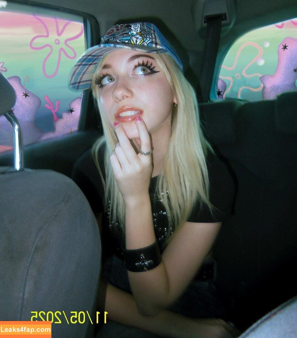 Iluvmeww / iluvmey leaked photo photo #0676