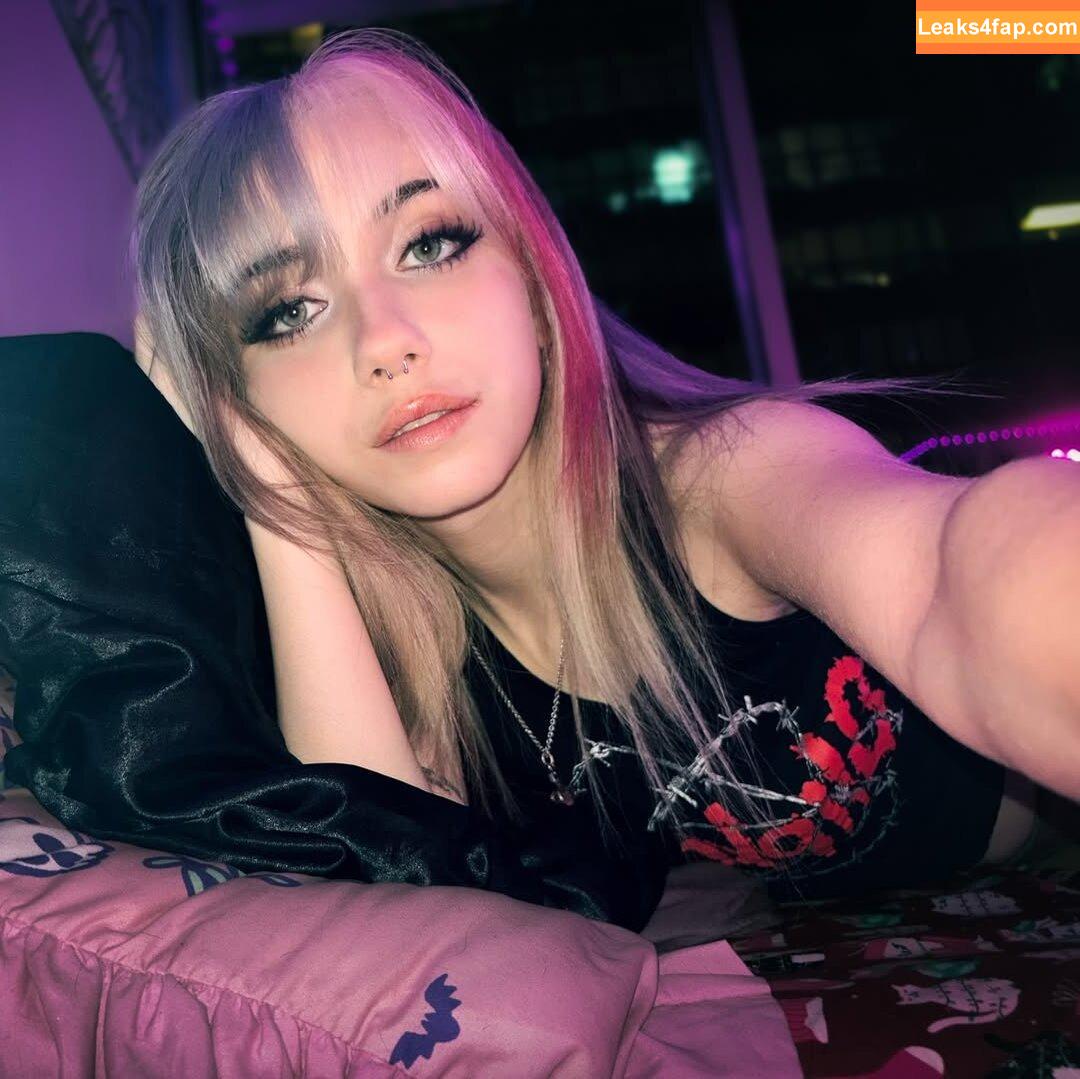 Iluvmeww / iluvmey leaked photo photo #0743