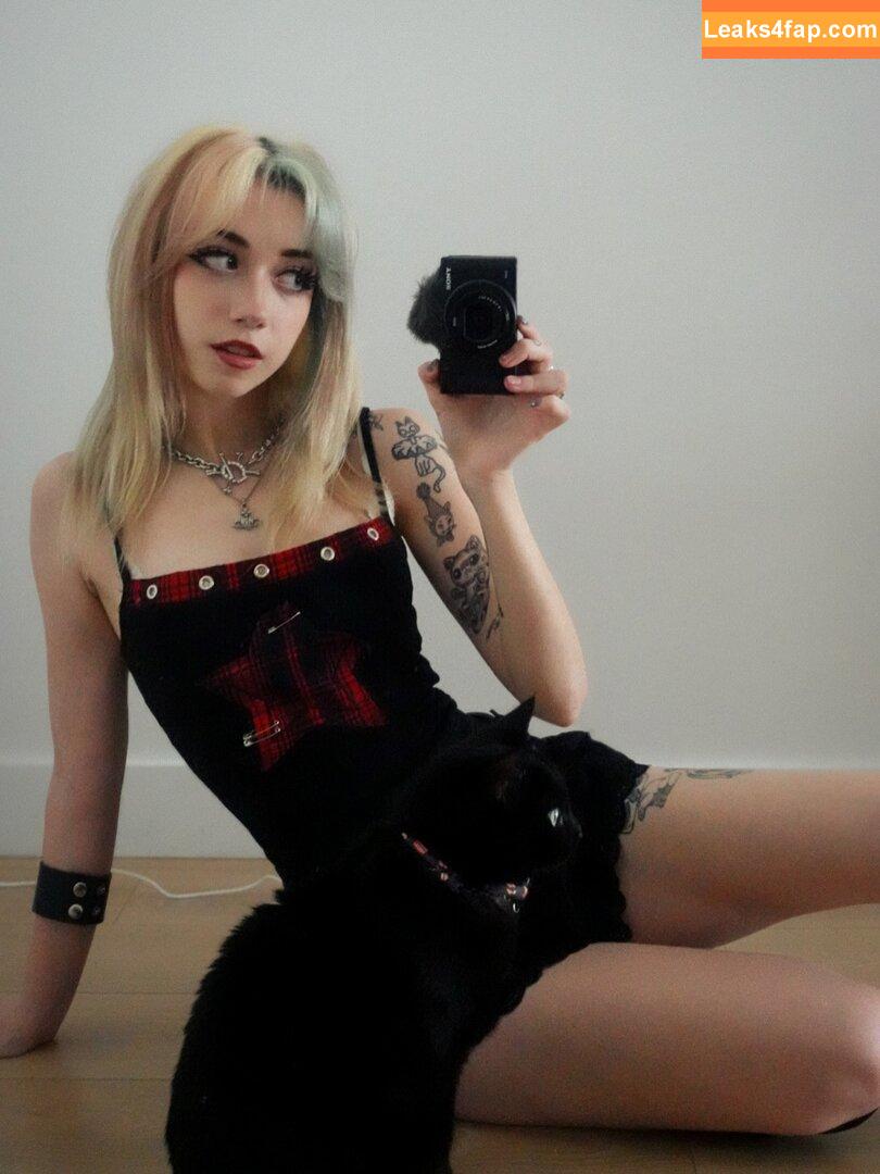 Iluvmeww / iluvmey leaked photo photo #0756