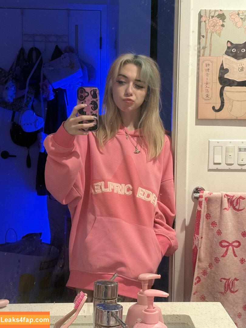 Iluvmeww / iluvmey leaked photo photo #0762