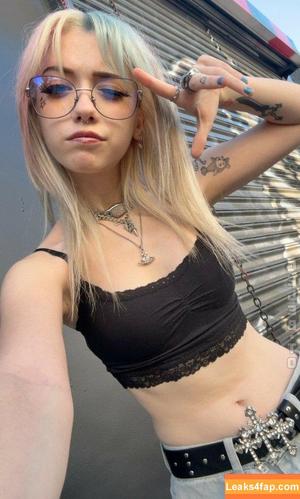 Iluvmeww photo #0691