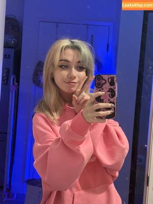 Iluvmeww photo #0763