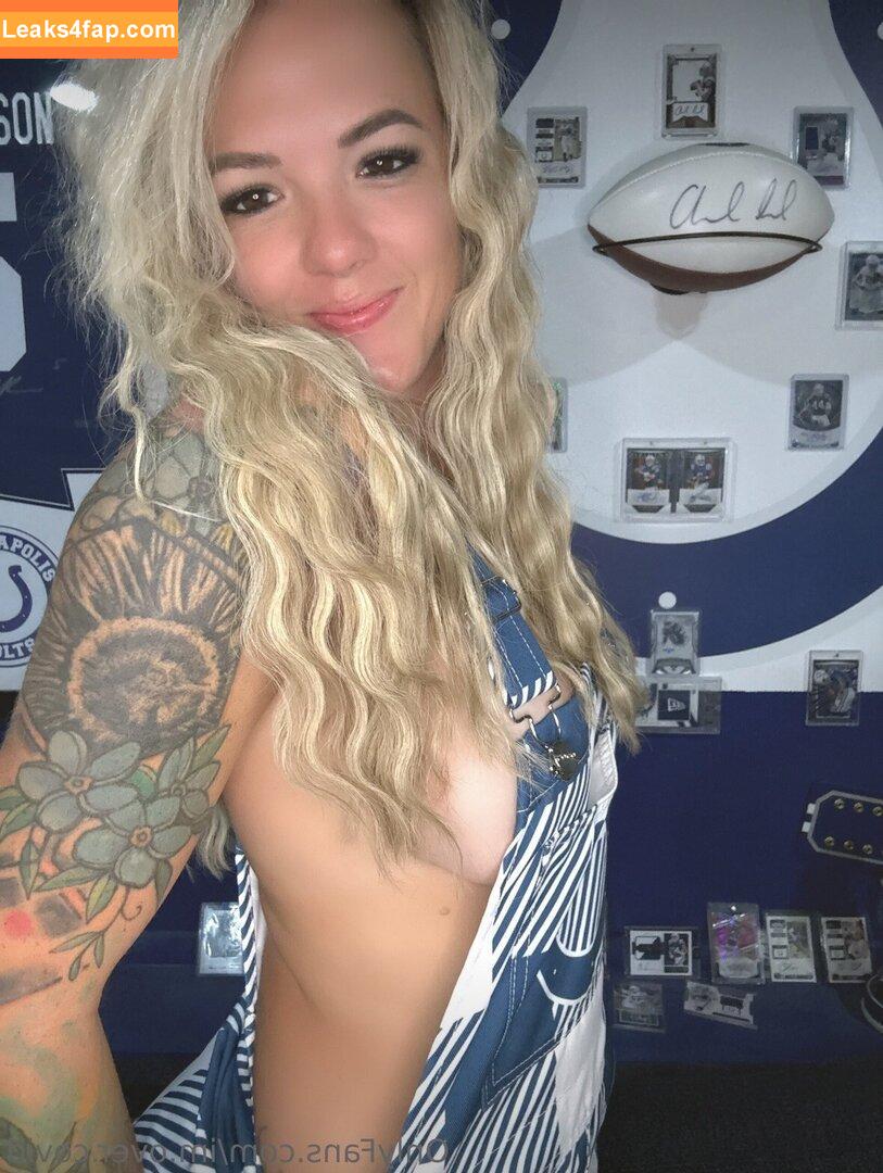 Im.over.covid / imovercovid / maylee.covid leaked photo photo #0215