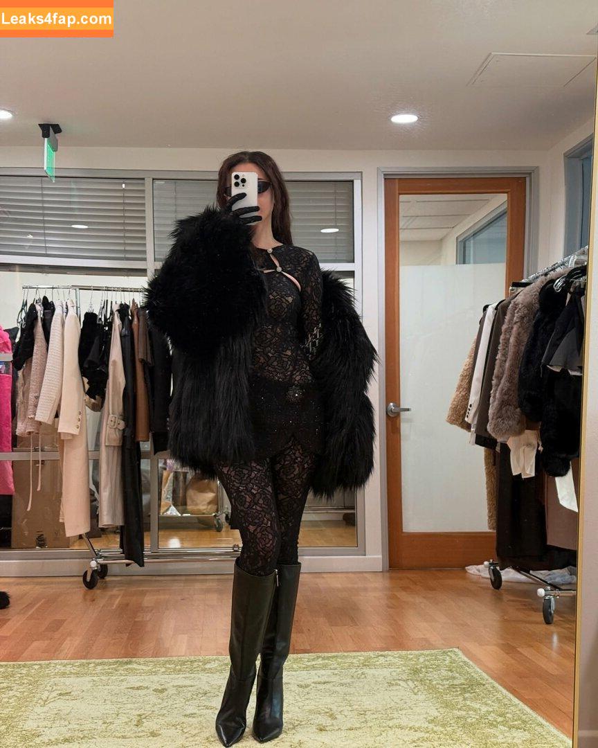 imane... / imane / pokimane leaked photo photo #0005
