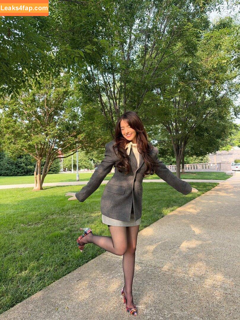 imane... / imane / pokimane leaked photo photo #0011