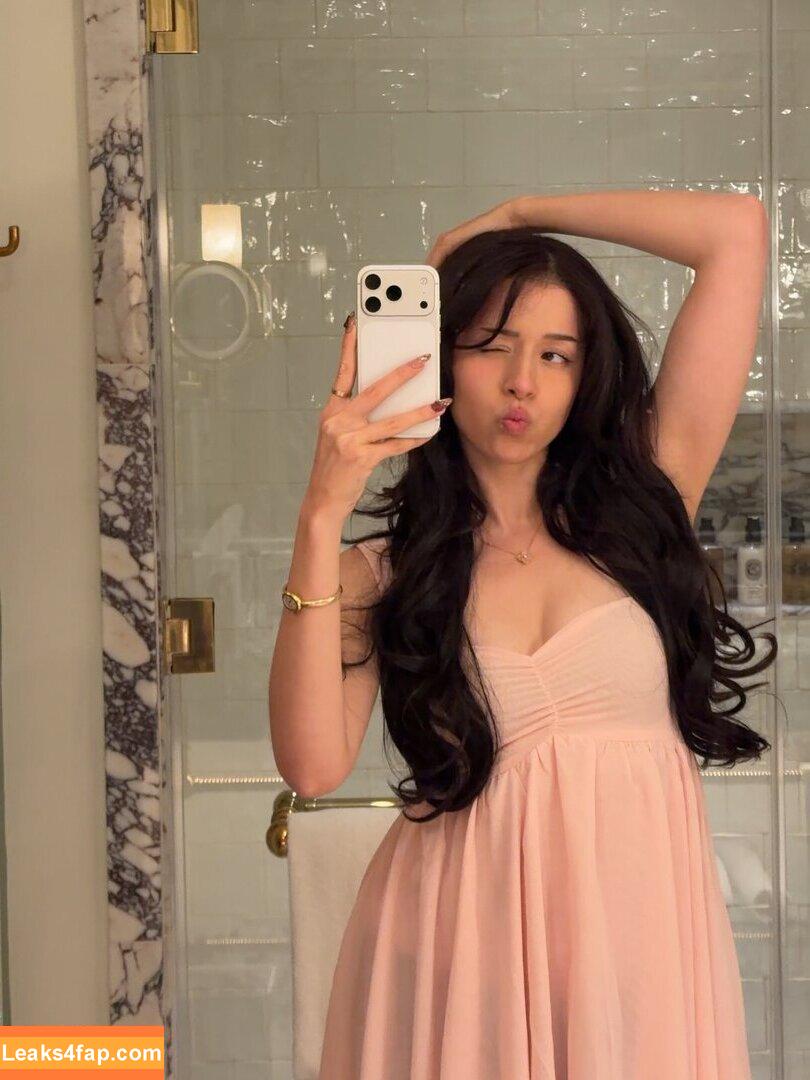 imane... / imane / pokimane leaked photo photo #0022