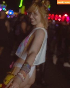 imitationtina photo #0041