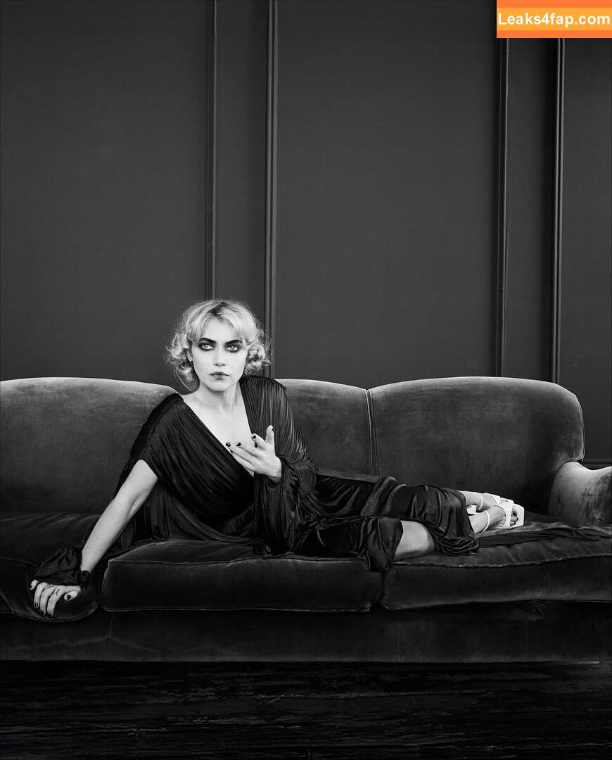 Imogen Poots / impoots leaked photo photo #0055