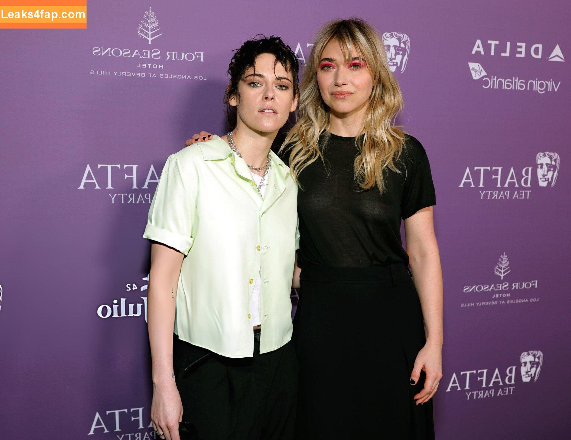 Imogen Poots / impoots leaked photo photo #0076