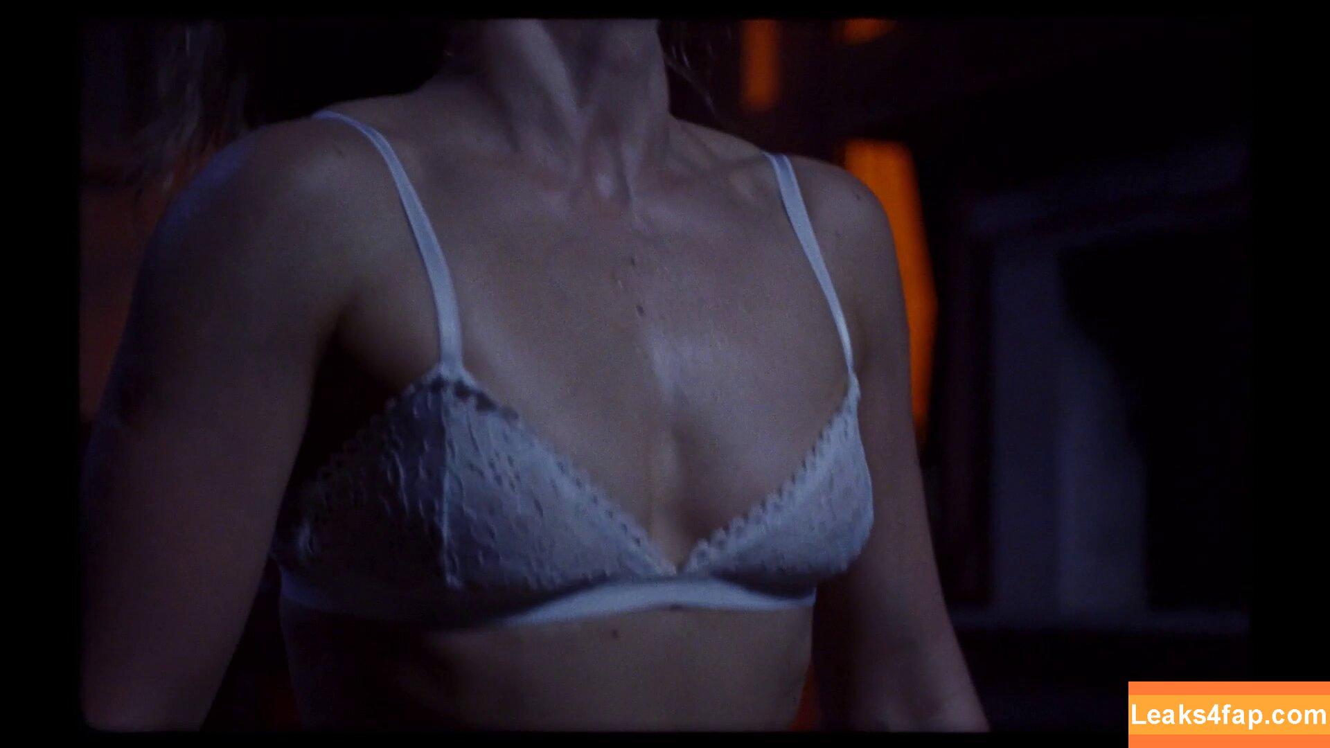 Imogen Poots / impoots leaked photo photo #0102