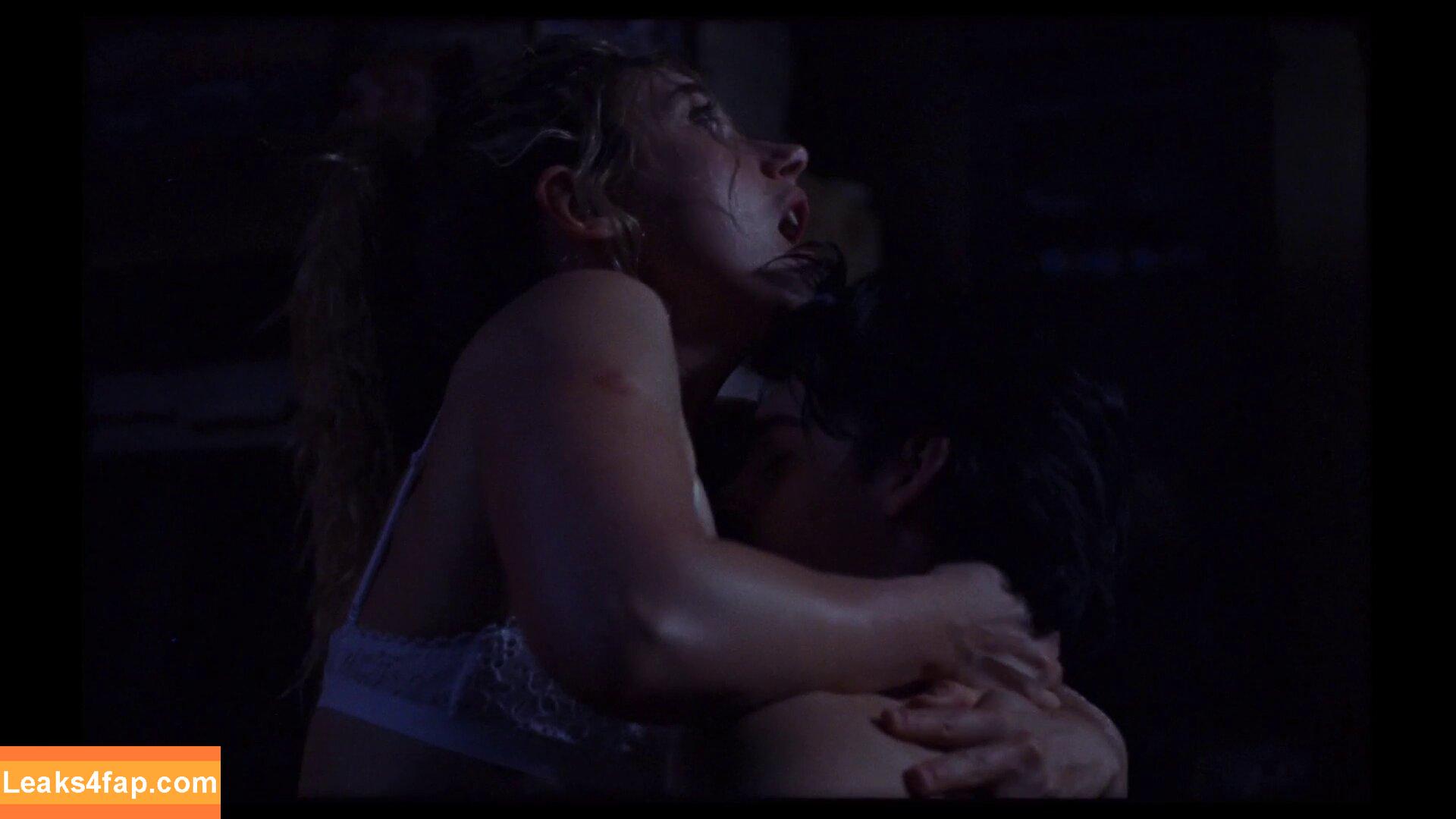 Imogen Poots / impoots leaked photo photo #0103