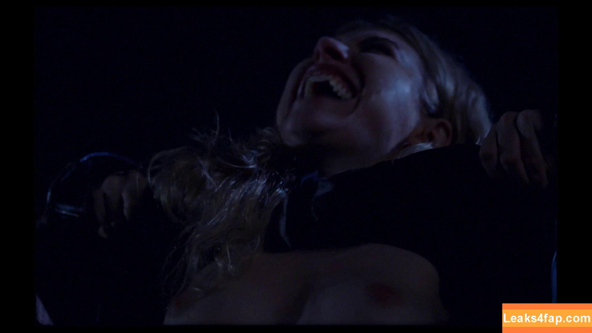 Imogen Poots / impoots leaked photo photo #0105