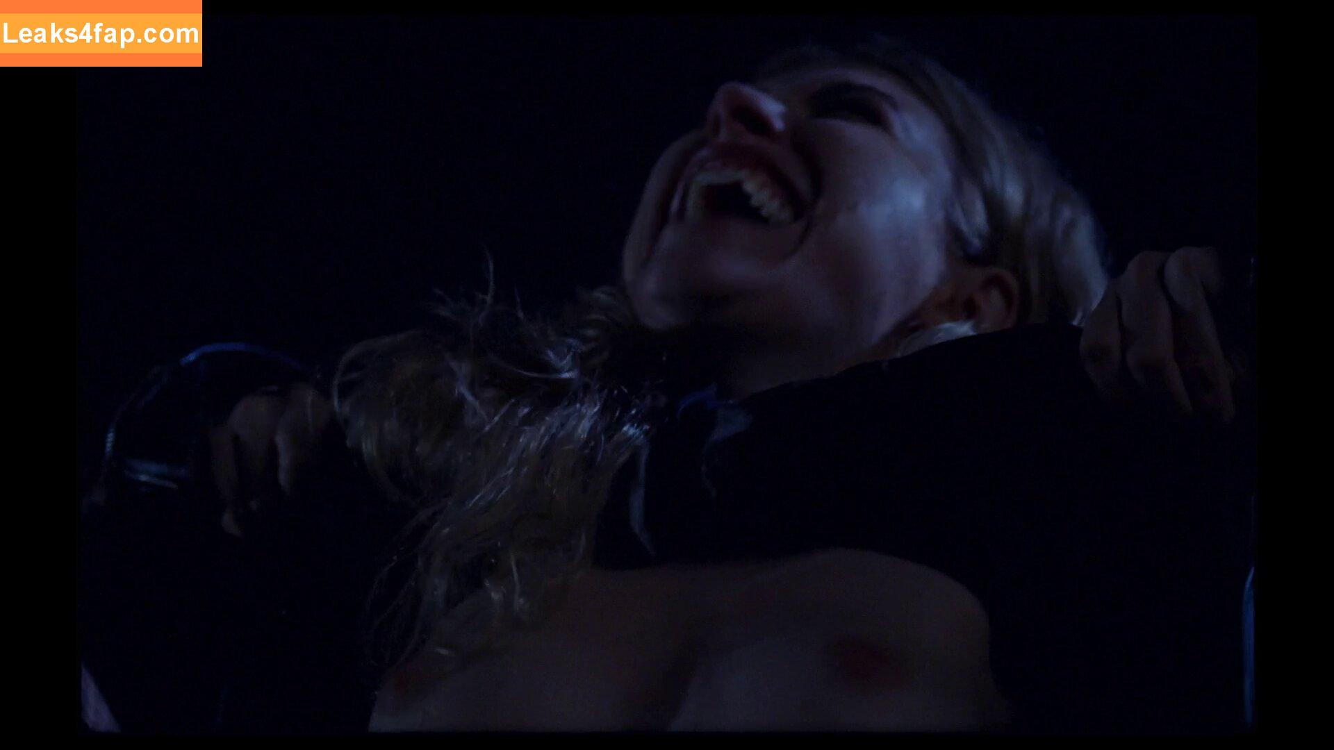 Imogen Poots / impoots leaked photo photo #0123