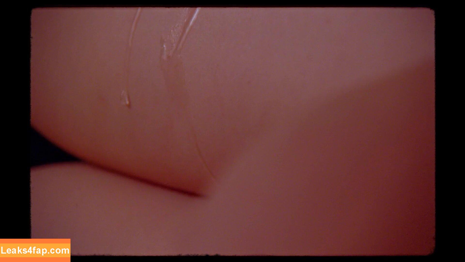 Imogen Poots / impoots leaked photo photo #0128