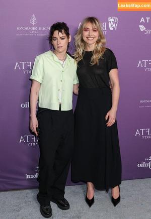 Imogen Poots photo #0065