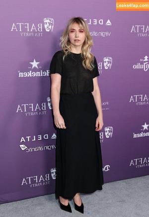 Imogen Poots photo #0066