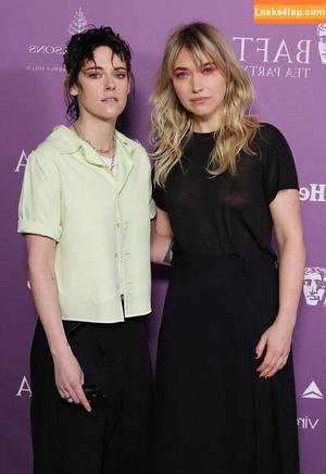 Imogen Poots photo #0069