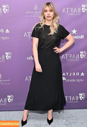 Imogen Poots photo #0079