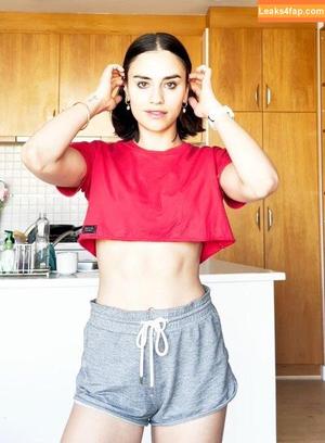 Imogen Russell photo #0495