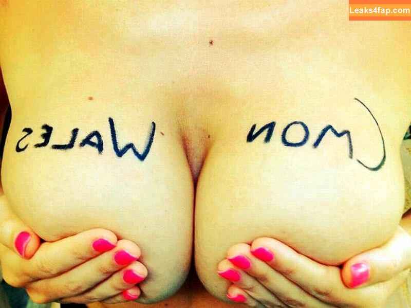Imogen Thomas / imogen_thomas leaked photo photo #0158